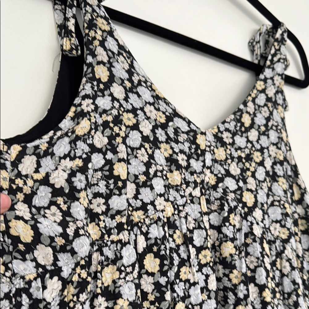 Hollister black floral V-Neck tie tank Sundress size small - Picture 9 of 14